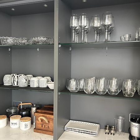 Seaduction Luxury Apartment نابيير المظهر الخارجي الصورة