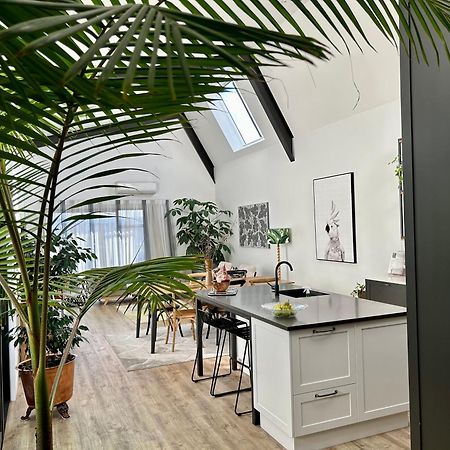 Seaduction Luxury Apartment نابيير المظهر الخارجي الصورة