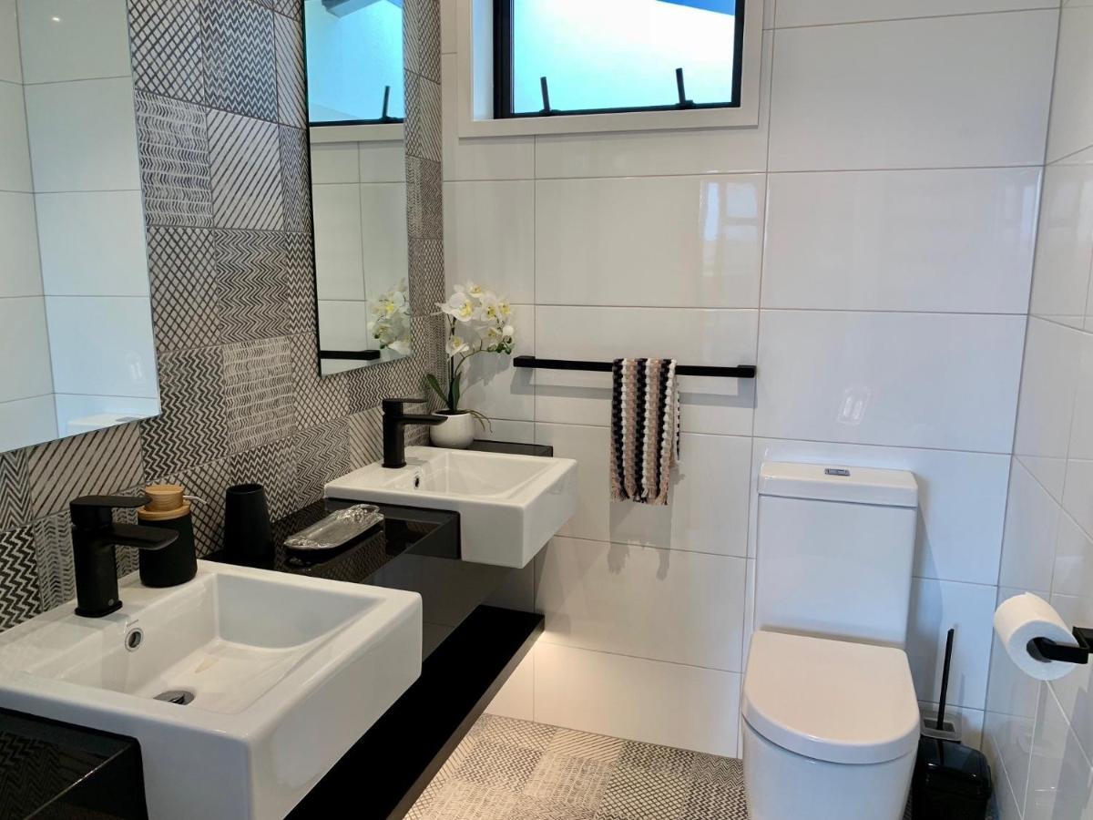 Seaduction Luxury Apartment نابيير المظهر الخارجي الصورة