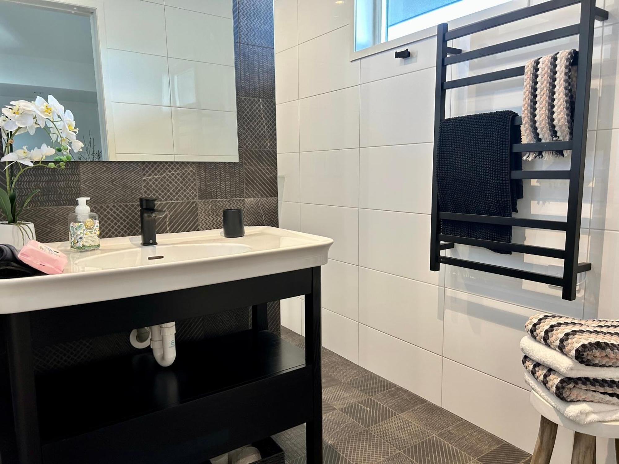 Seaduction Luxury Apartment نابيير المظهر الخارجي الصورة